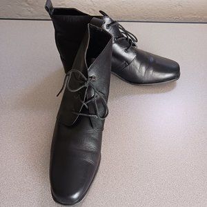 Naturalizer Lace Up Ankle Boot